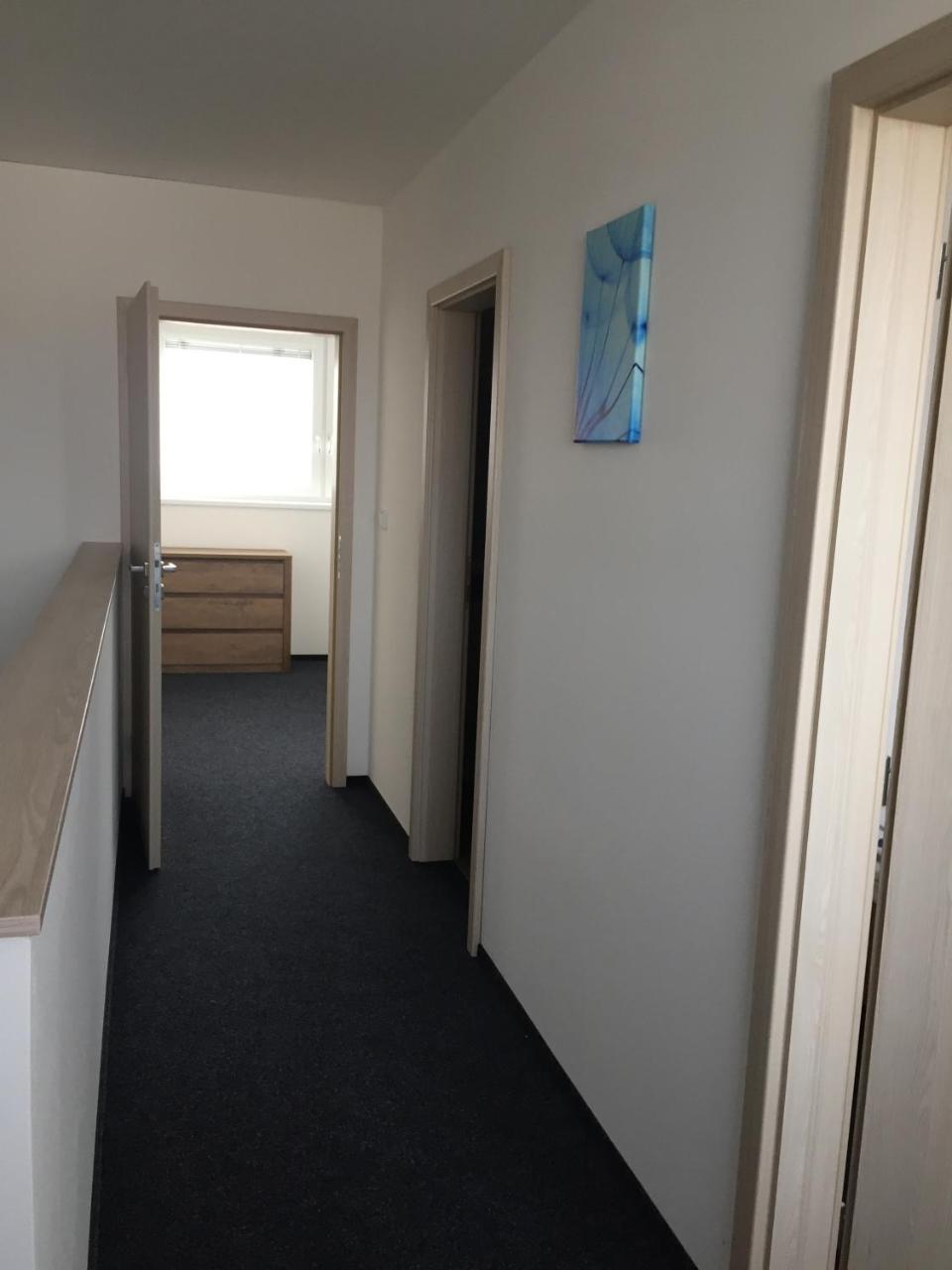 Apartmany Miromar Podivin Εξωτερικό φωτογραφία