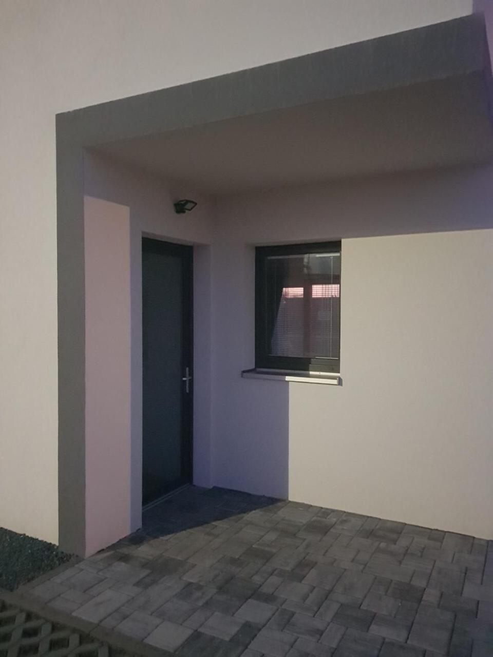 Apartmany Miromar Podivin Εξωτερικό φωτογραφία